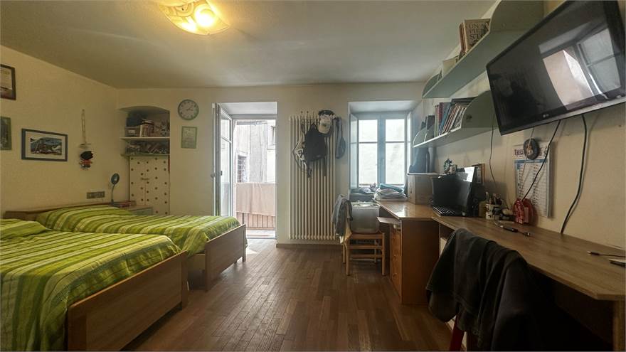 Photo 31