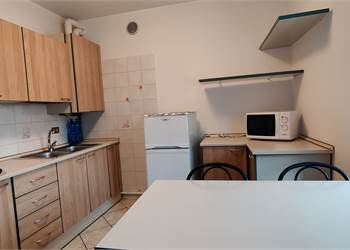 BILOCALE ZONA ISERA ESPOSTO A SUD